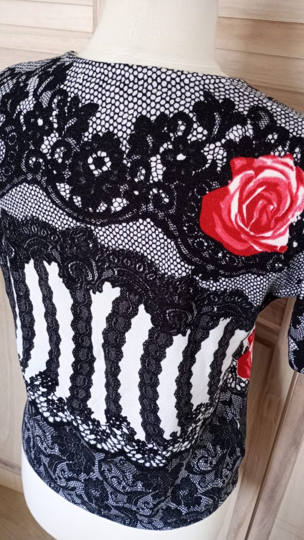 T-shirt "burlesque" impression corset et roses – Image 8