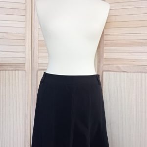 Jupe noire à godets